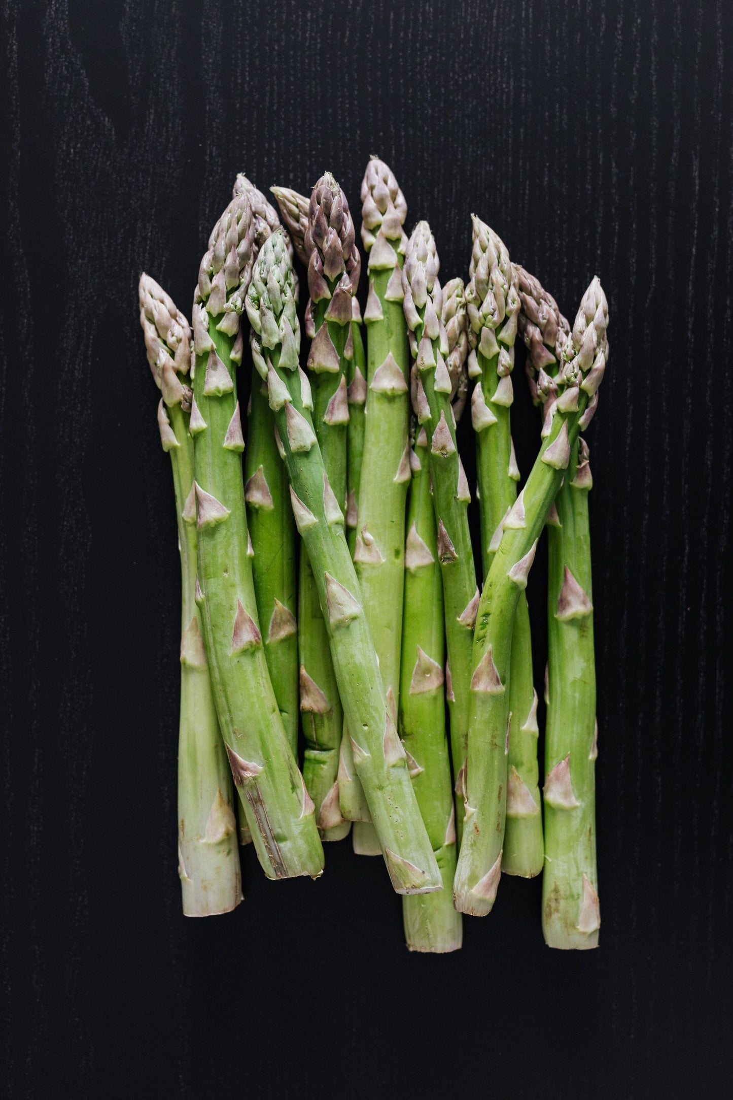 English Asparagus Bunch image 0